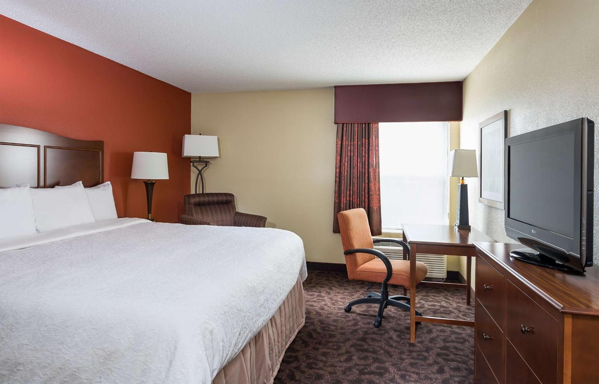 Hampton Inn Mansfield/Ontario Экстерьер фото