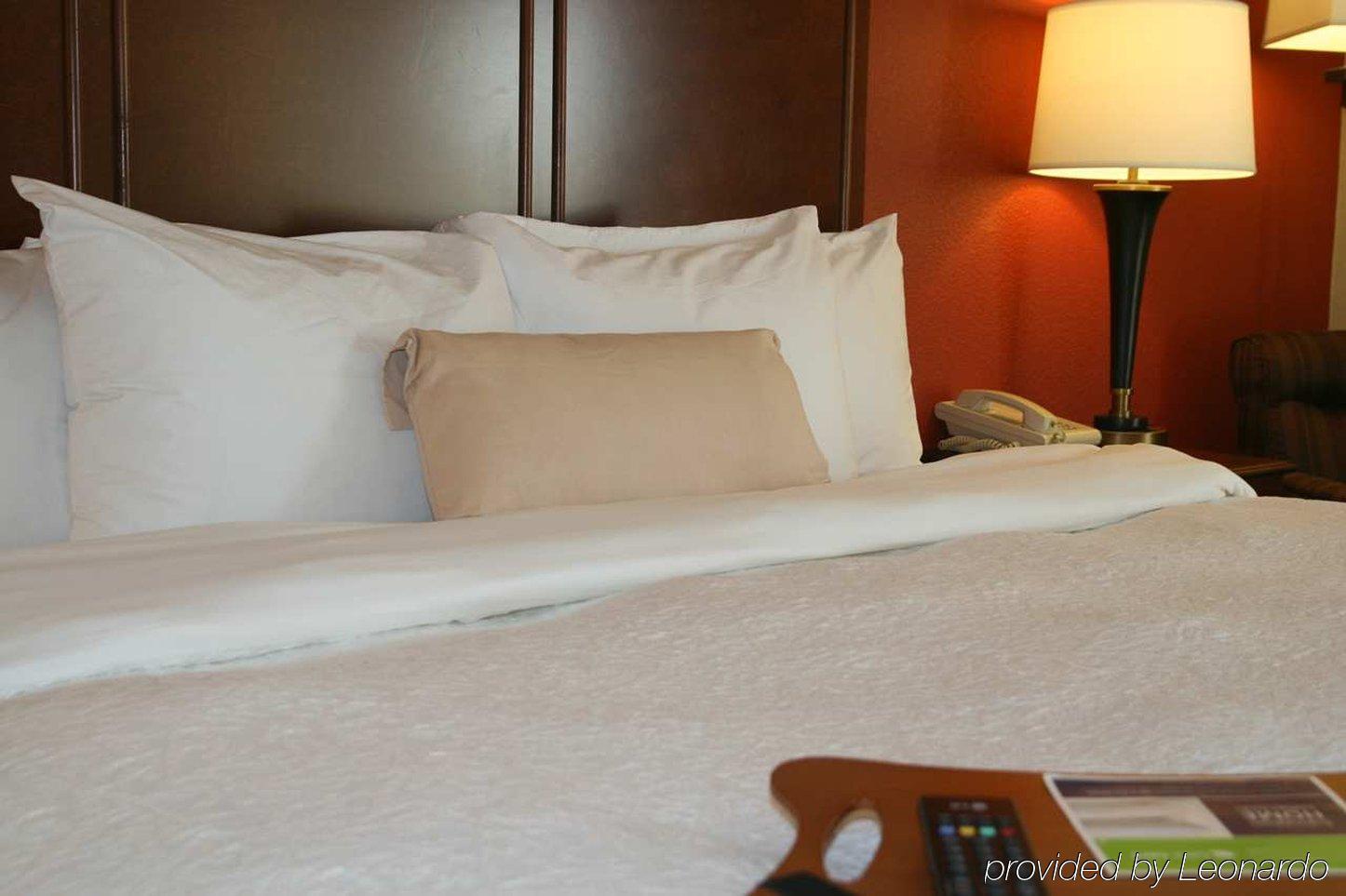 Hampton Inn Mansfield/Ontario Экстерьер фото