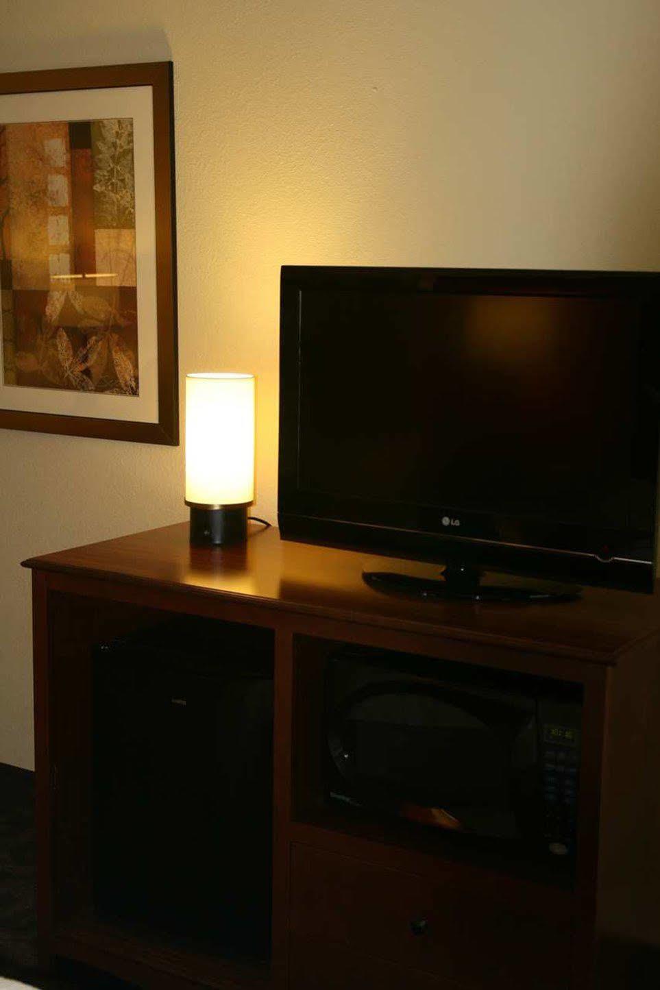 Hampton Inn Mansfield/Ontario Экстерьер фото